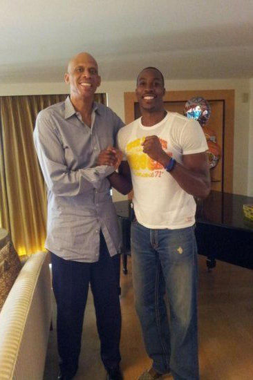 NBA最佳阵容公布：字母哥入选,（NBA最佳阵容揭晓：字母哥入选）