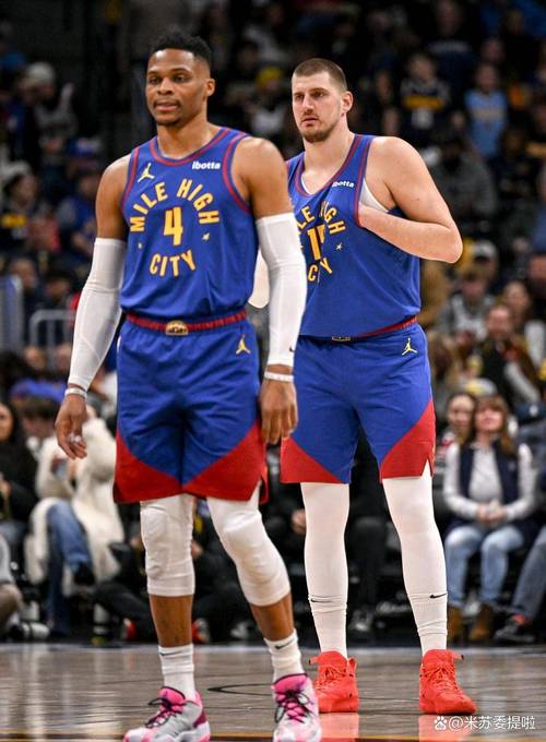 曼联前主帅阿特金森：要是我早买凯恩了，前锋解决一切问题（曼联前帅阿特金森：若早签凯恩，锋线足以解决一切问题）