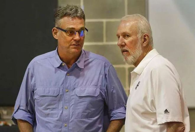 客战梅州建功，英博18岁小将杨铭锐斩获职业生涯首球（客场对阵梅州破门，英博18岁新星杨铭锐喜迎职业处子球）