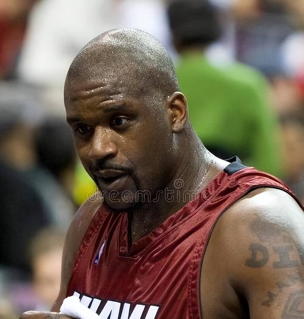 赫伊森复出，姆巴佩伤情更新，皇家马德里面临关键战（赫伊森回归，姆巴佩伤势最新进展，皇马迎来关键之战）